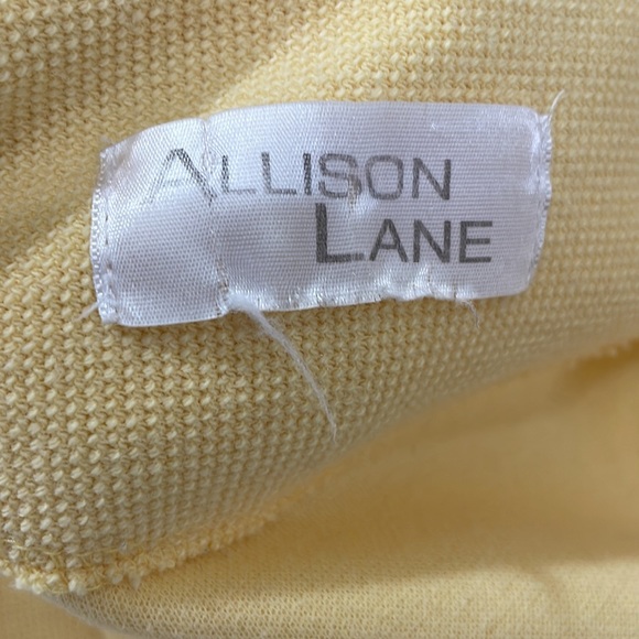 Allison Lane, simple yellow waffle knit cardigan w/snap front, button trimming - Picture 8 of 8